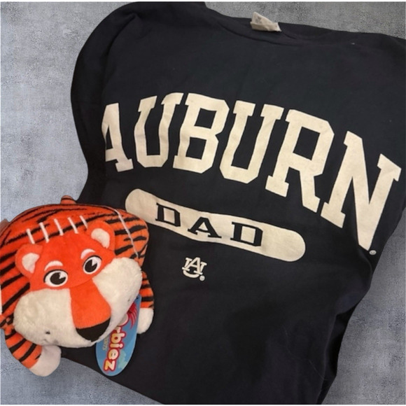 VTG Auburn University Dad XXL Champion T-Shirt with Aubie Tiger Plush NCAA SEC - Picture 1 of 16